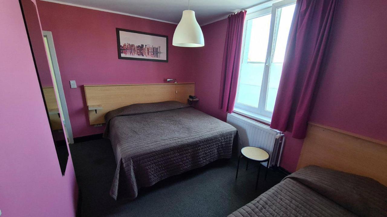 Hotel Melissa Péruwelz Eksteriør bilde