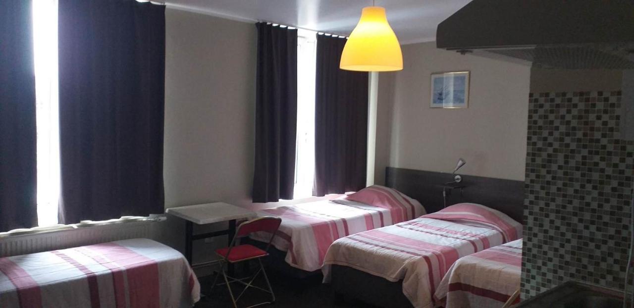 Hotel Melissa Péruwelz Eksteriør bilde